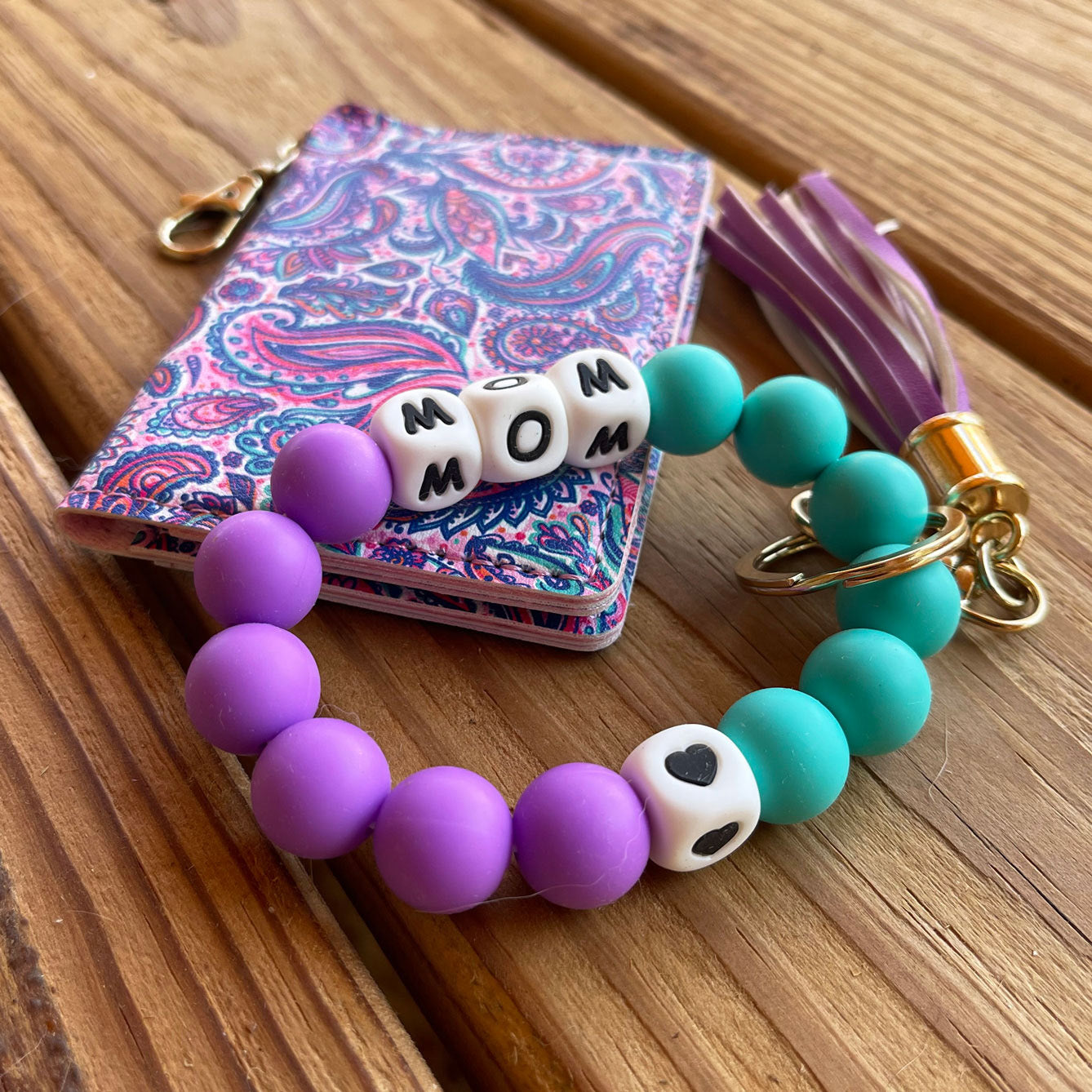 ID Wallet and Bracelet Keychain Set - Mom Paisley